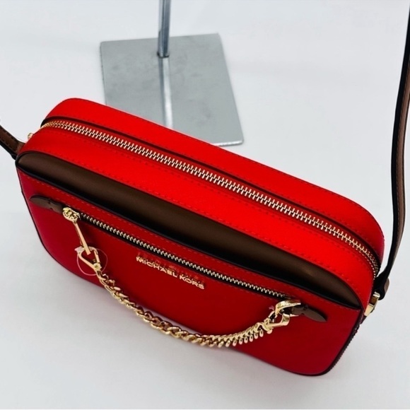 MICHAEL KORS LARGE EW ZIP CHAIN CROSSBODY BAG RED/GOLD - Picture 6 of 13